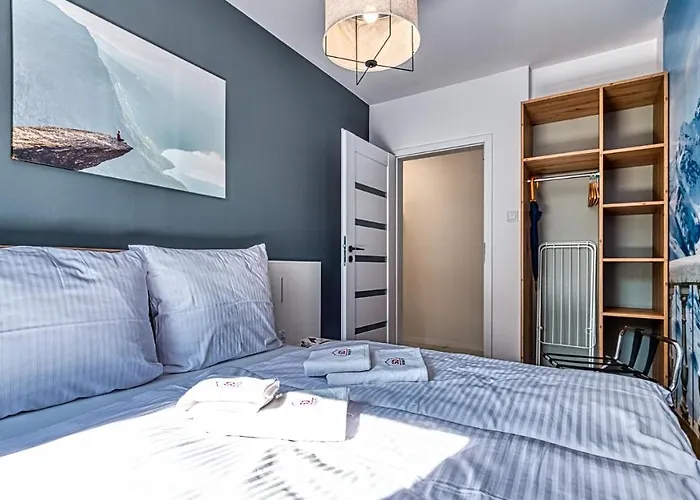 Przy Wyciagu 2 - 5d *